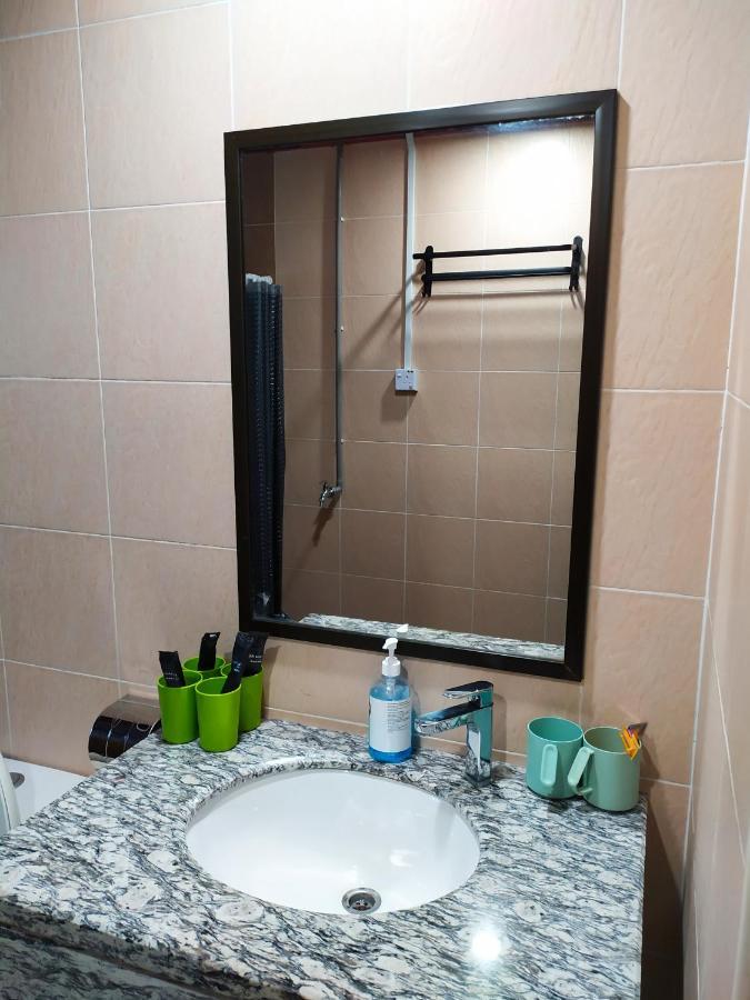 D'Ocean Homestay In Tiara Desaru Residence Esterno foto