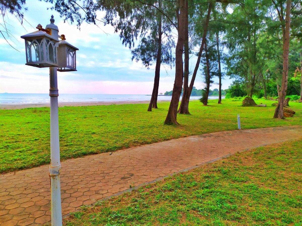D'Ocean Homestay In Tiara Desaru Residence Esterno foto