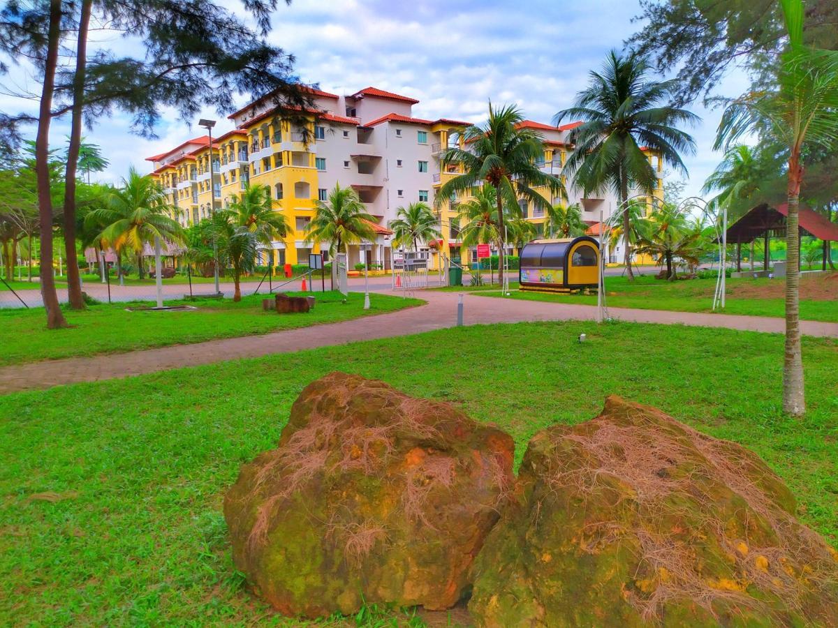 D'Ocean Homestay In Tiara Desaru Residence Esterno foto